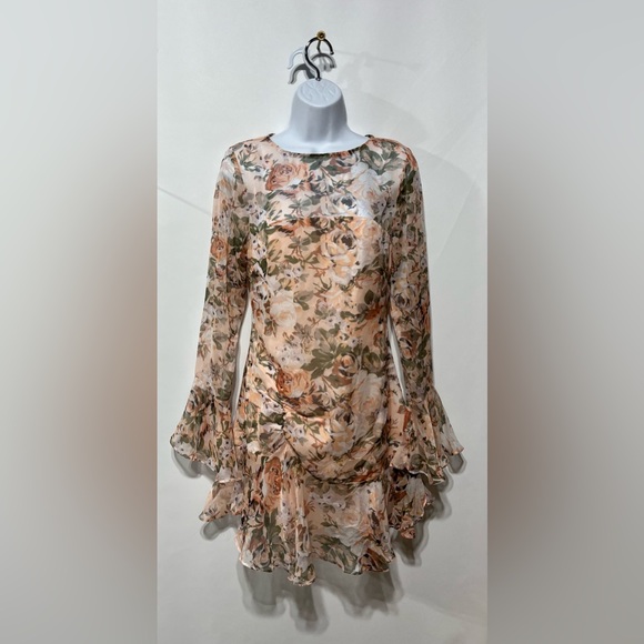 Sage & Paige Lost In Seasons Floral Nude Multi Floral Mini Dress Size Small NWT - Picture 3 of 9